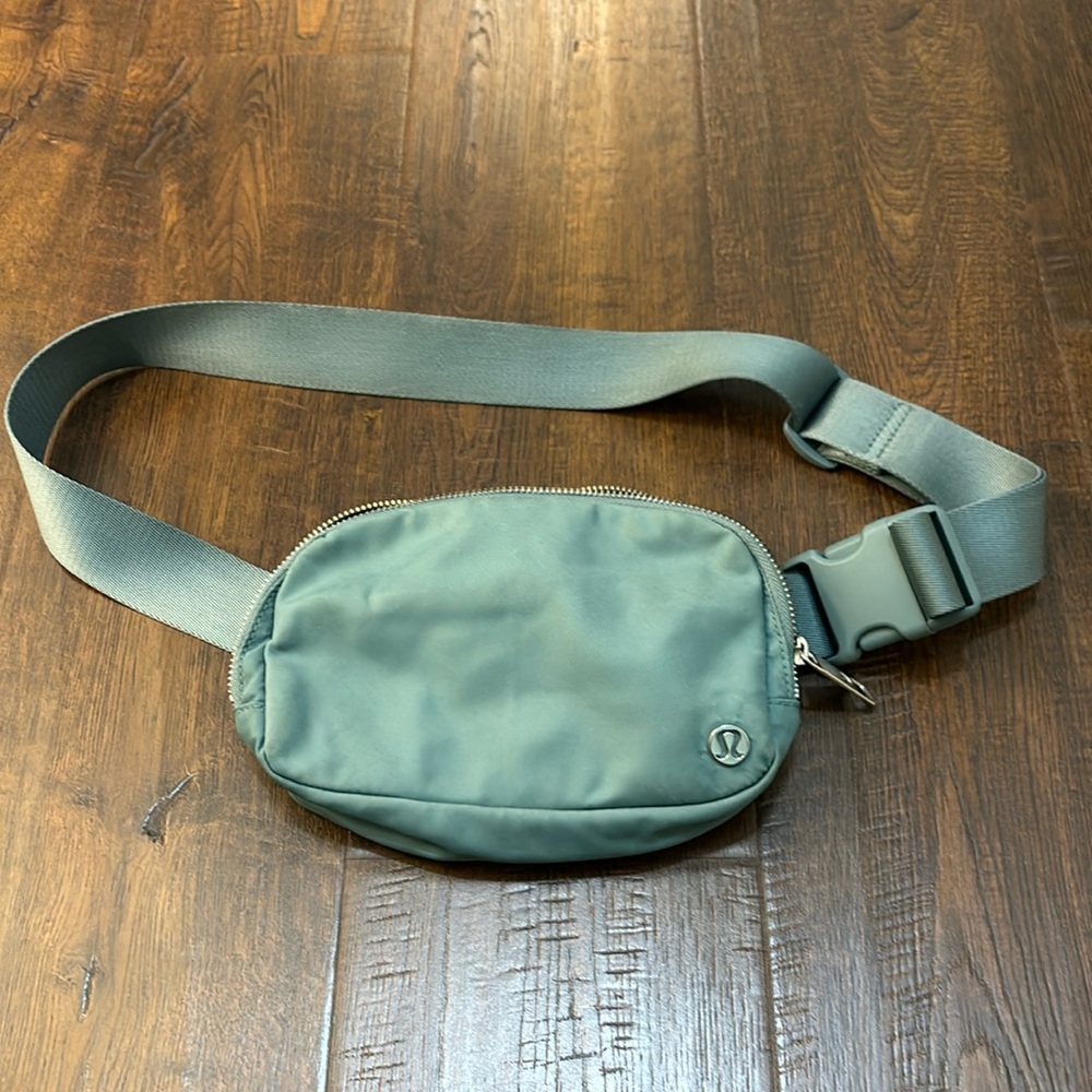 Lululemon Belt Bag